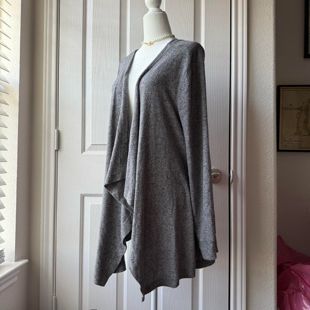 Juicy Couture Gray Women's Cardigan - Picture 2 of 5